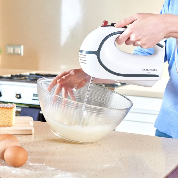 Taurus Hand Mixer Giro