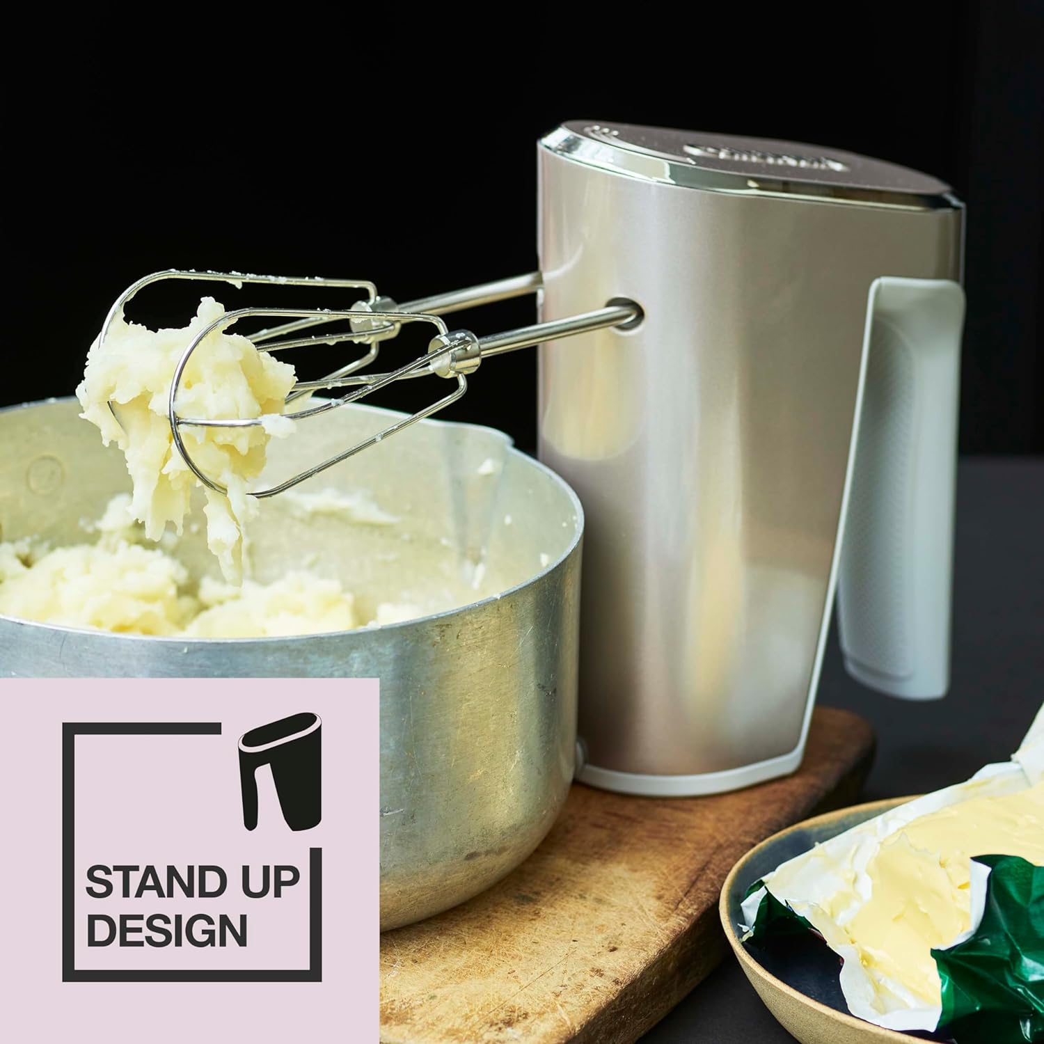 Cuisinart Cordless Hand Mixer RHM100U1