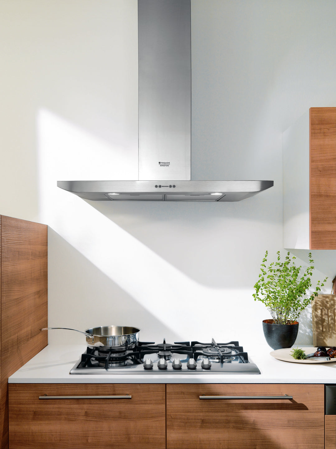 Ariston 60cm Wall Mounted Rangehood AHBS 6.8 LT X