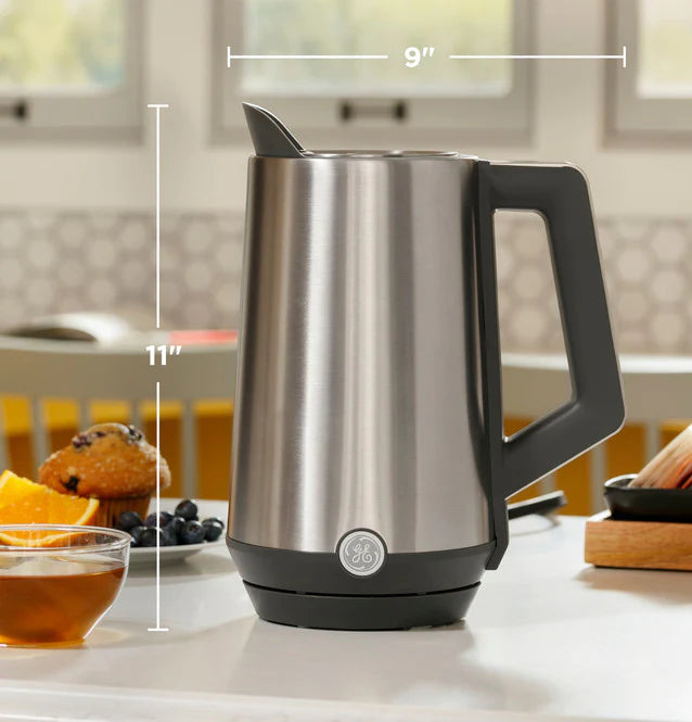 GE Appliances Cool Touch Kettle with Digital Controls G7KD15SSPSS